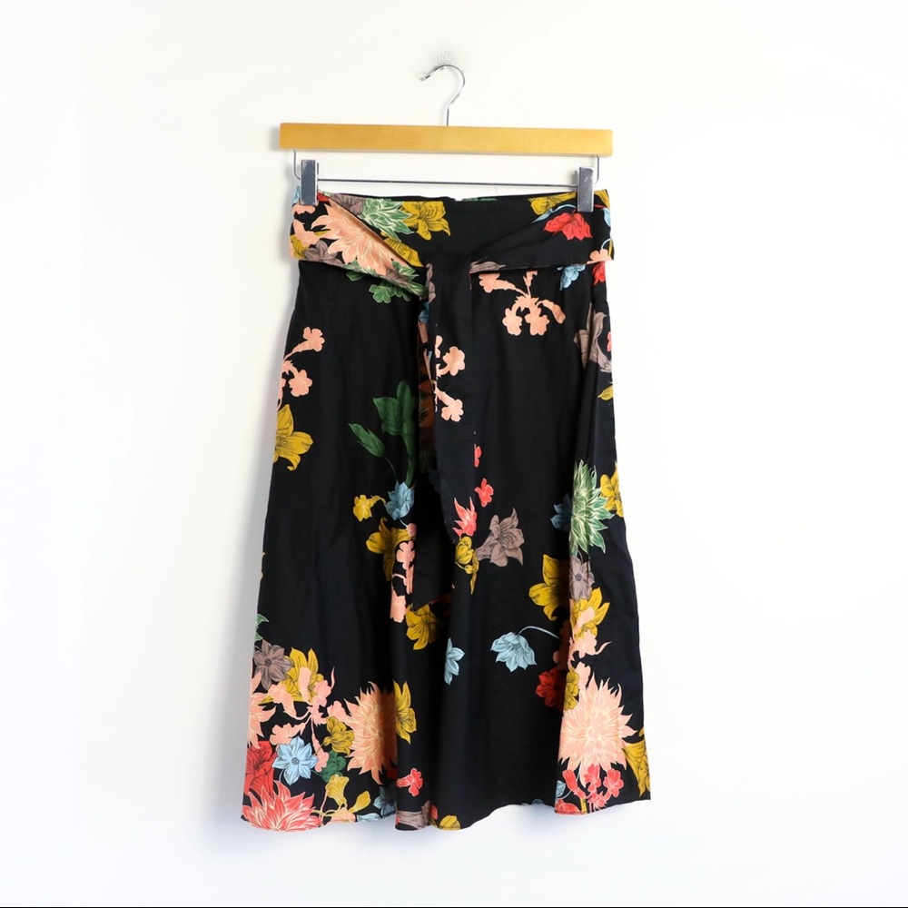 Zara high-waist knee length black floral skirt belt bow flare a-line boho print